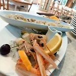 Dollari Hotel Kryemëdhej